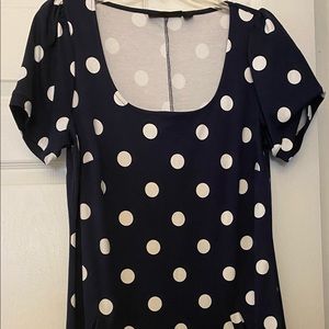 Summer dress, navy with front pockets. Never worn.